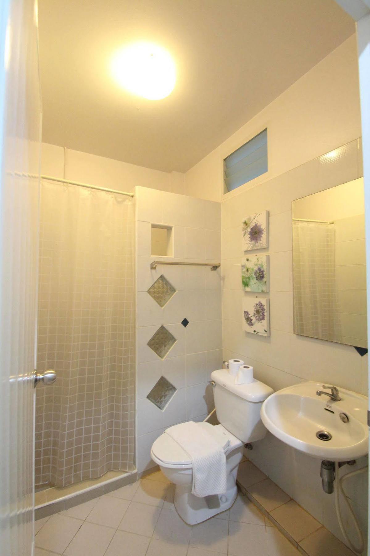 Preme Hostel Бангкок Экстерьер фото